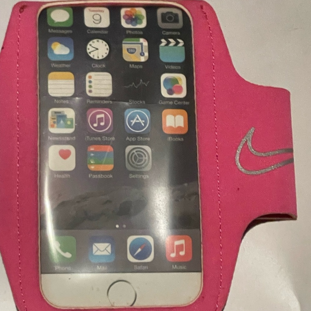 Nike sports arm band phone , mp3, iPod